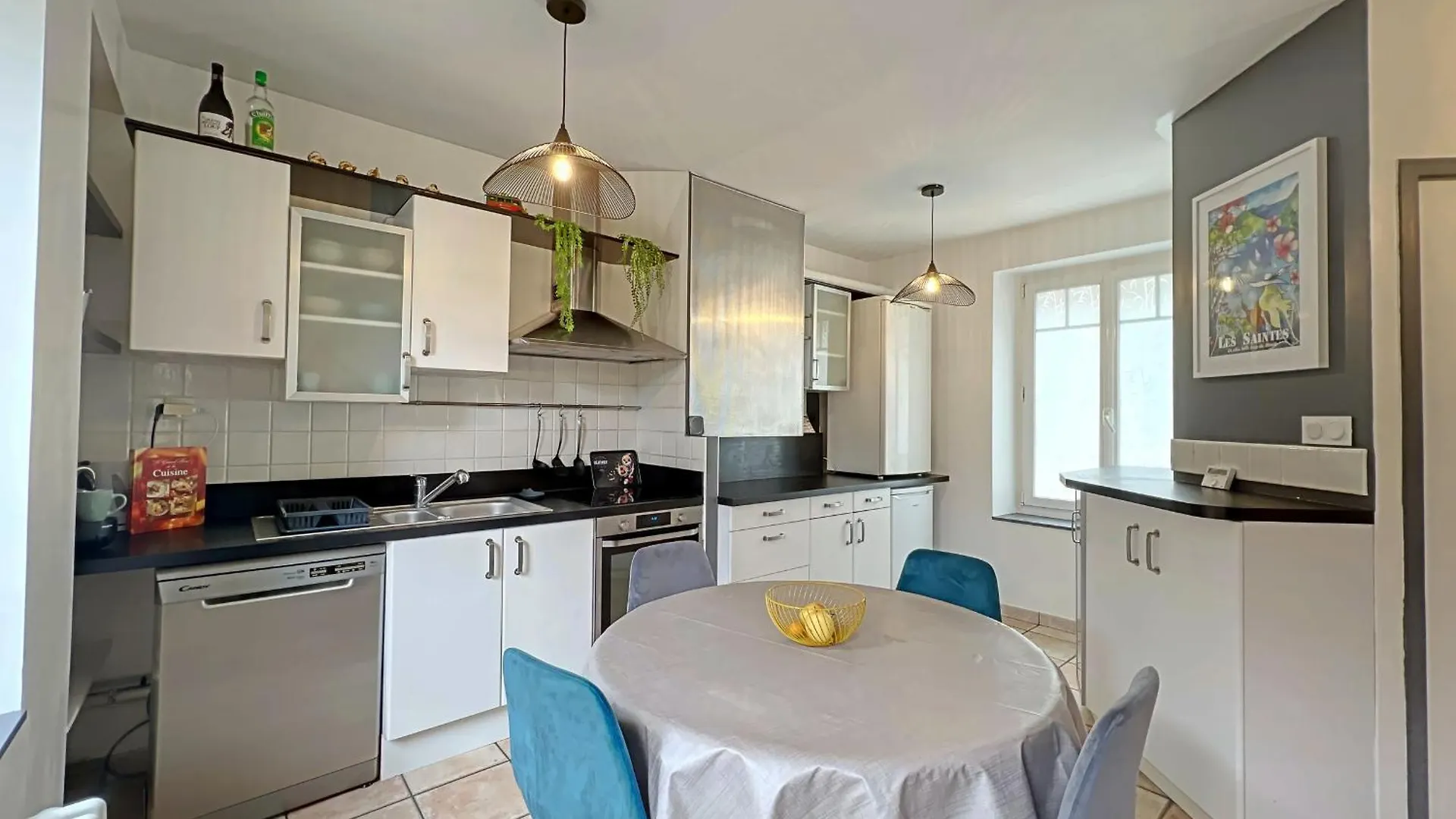 Charmante Maison 1930 Centre Hennebont, Deco Actuelle, Terrasse, Jardin Clos, 2 Chambres, Wifi Inclus - Fr-1-349-204 0*, Hennebont France