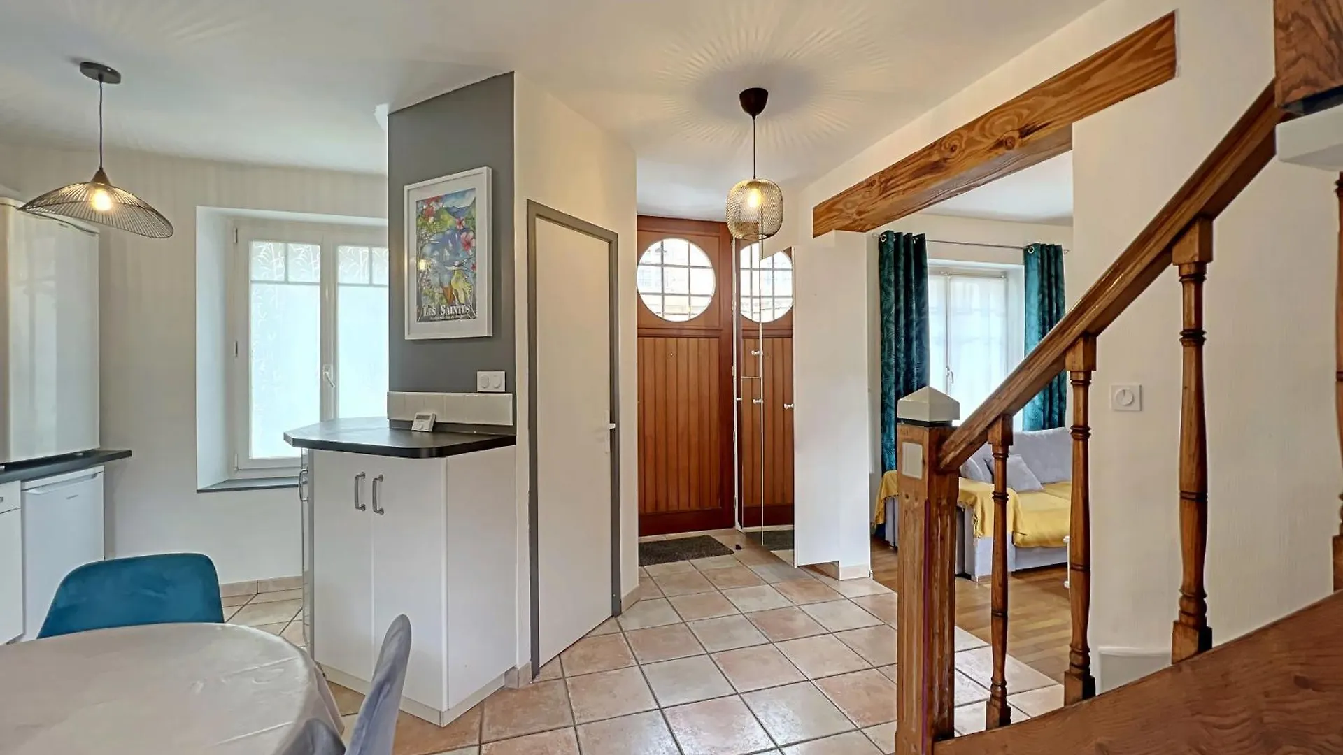 Holiday home Charmante Maison 1930 Centre Hennebont, Deco Actuelle, Terrasse, Jardin Clos, 2 Chambres, Wifi Inclus - Fr-1-349-204
